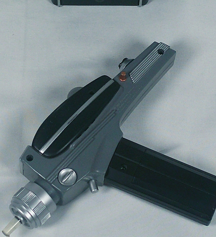 Star Trek Starfleet Phaser — Playmates Classic Movie Series, Loose