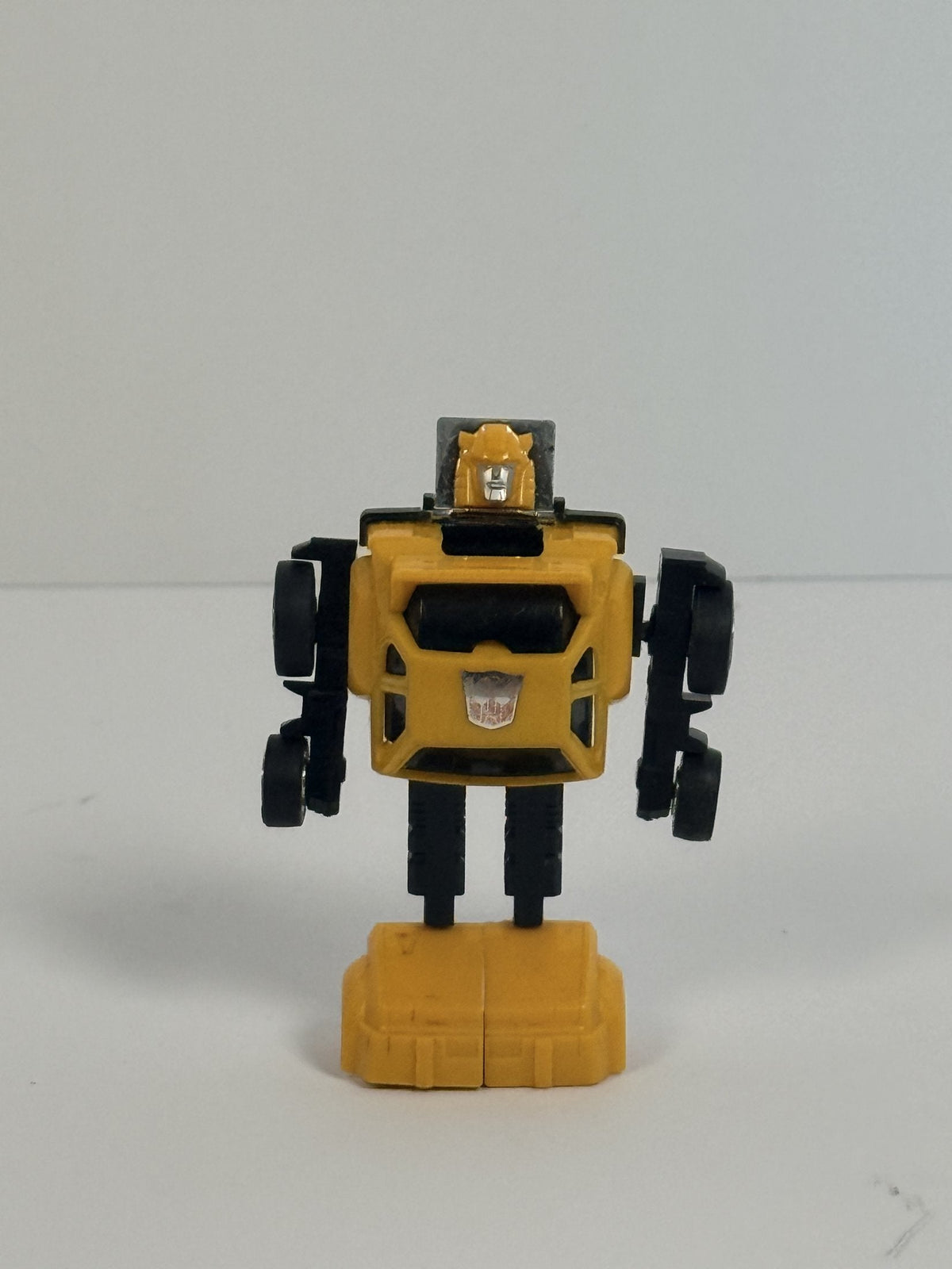 Cliffjumper yellow minibot