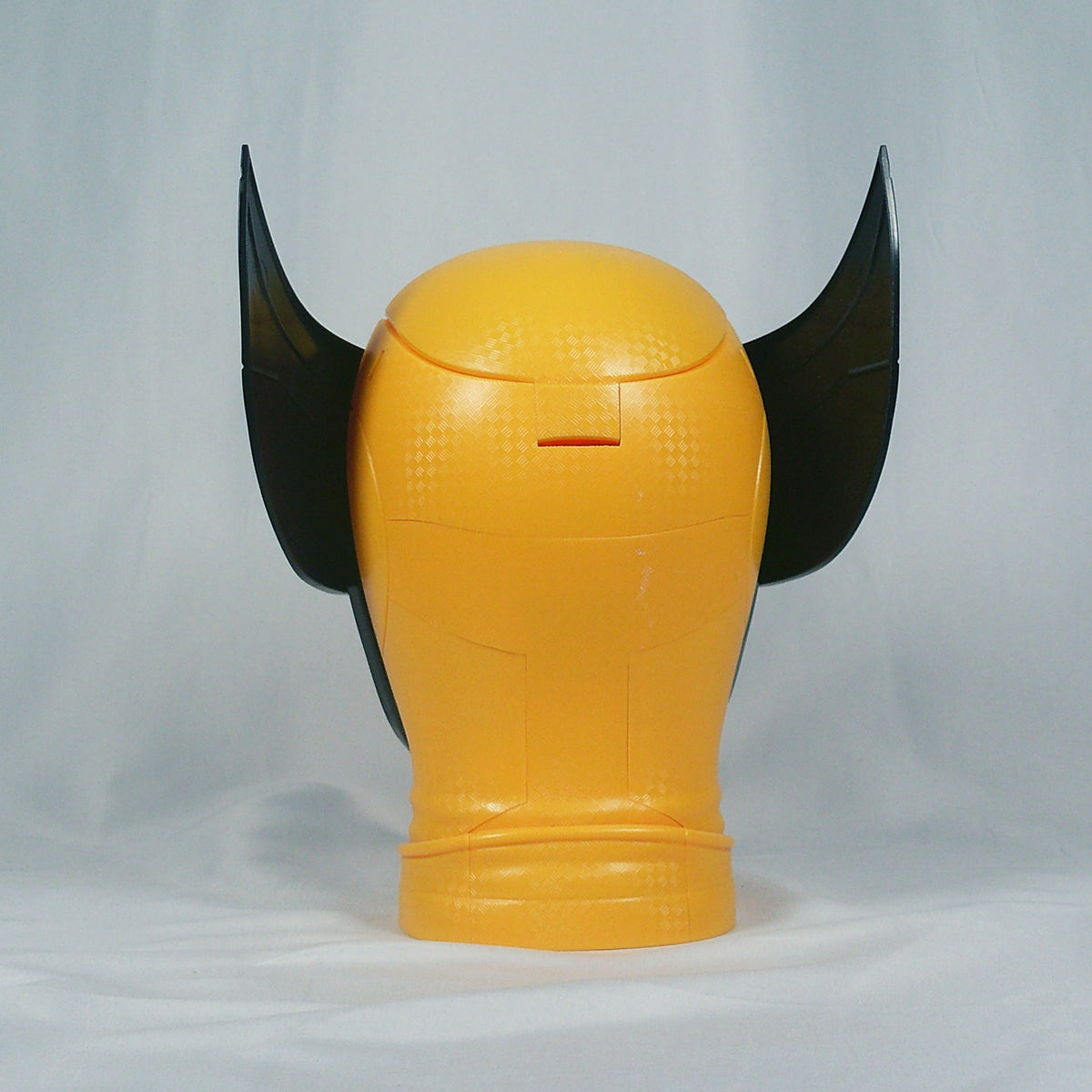 Wolverine popcorn bucket rear