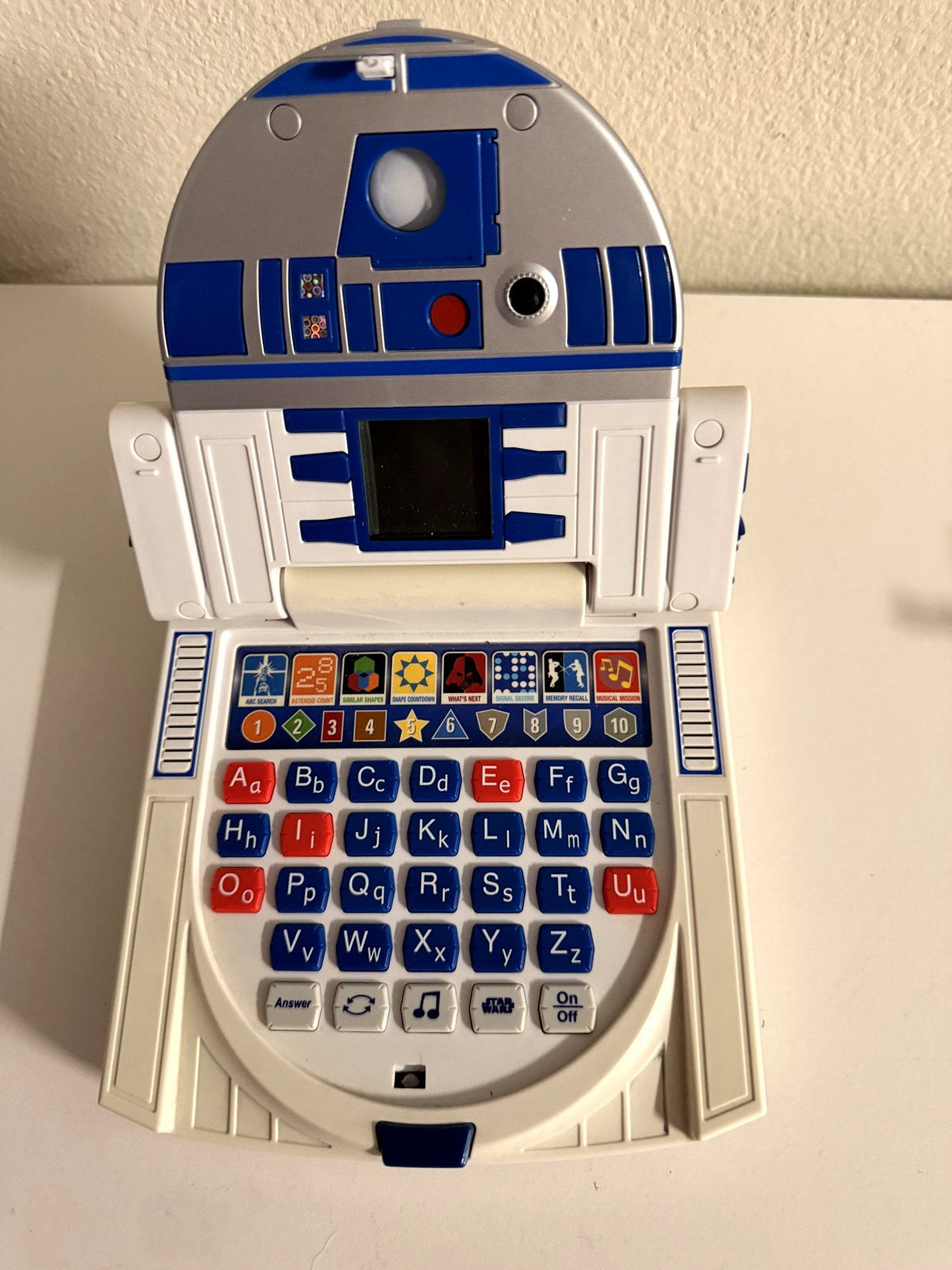 Star Wars R2-D2 Talking Junior Laptop Learning Computer — Oregon Scientific