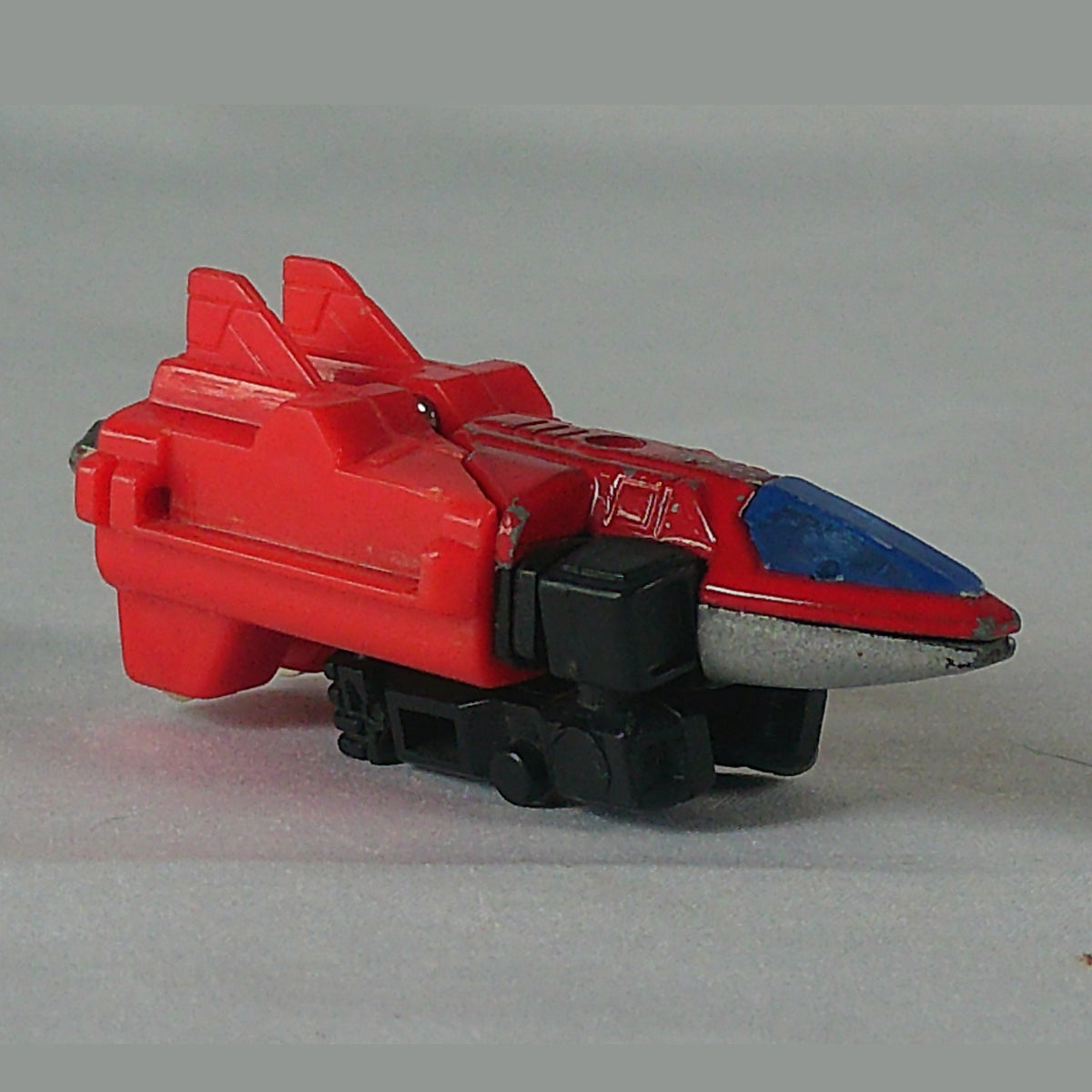 GoBots Red Jet Robot - Tonka / Bandai Die-Cast Transformer, Vintage Loose